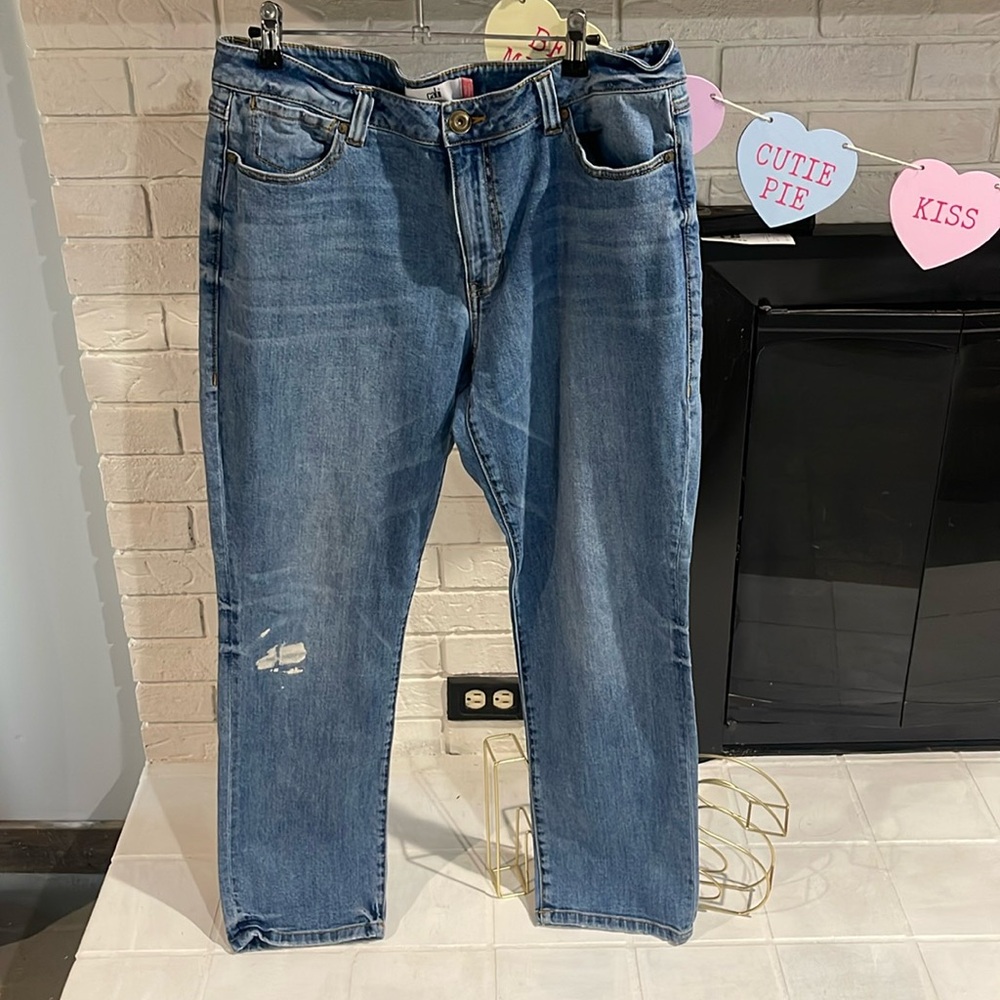 Cabi Jeans